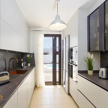 Almudena By * Playa Blanca (Lanzarote)