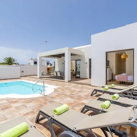 Almudena By * Playa Blanca (Lanzarote)