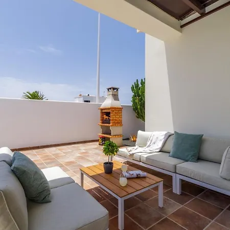Almudena By Villa *