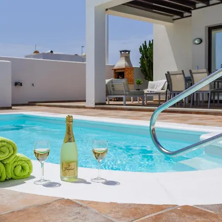 Almudena By * Playa Blanca (Lanzarote)